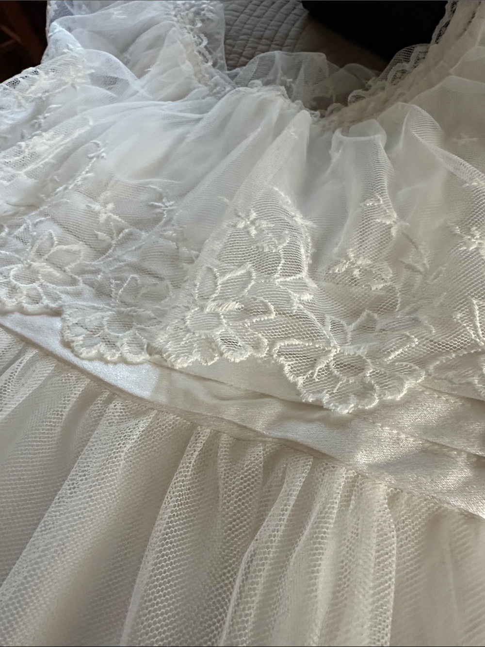 Ethereal 1980s Gunne Sax White Tiered Lace Maxi Dress - Picture 5 of 6